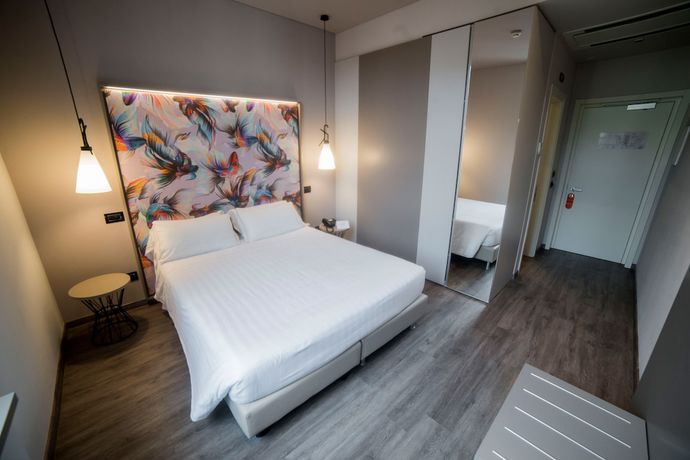 Imagen de la habitación del Hotel San Giovanni Roma. Foto 15