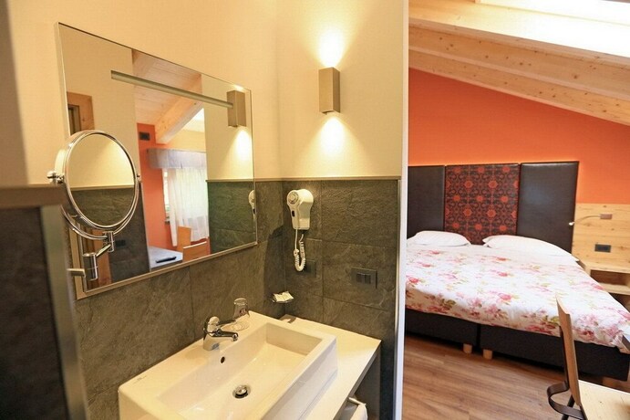 Imagen de la habitación del Hotel San Giovanni, S&egrave;n Jan. Foto 19