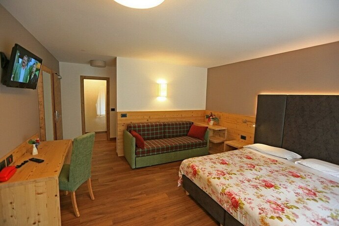 Imagen de la habitación del Hotel San Giovanni, S&egrave;n Jan. Foto 24
