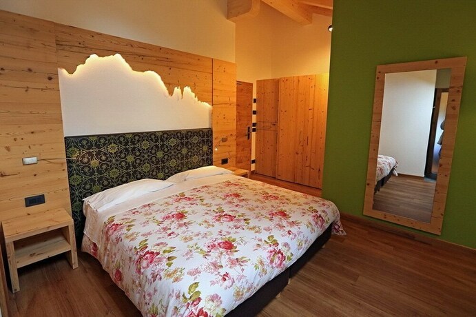 Imagen de la habitación del Hotel San Giovanni, S&egrave;n Jan. Foto 31