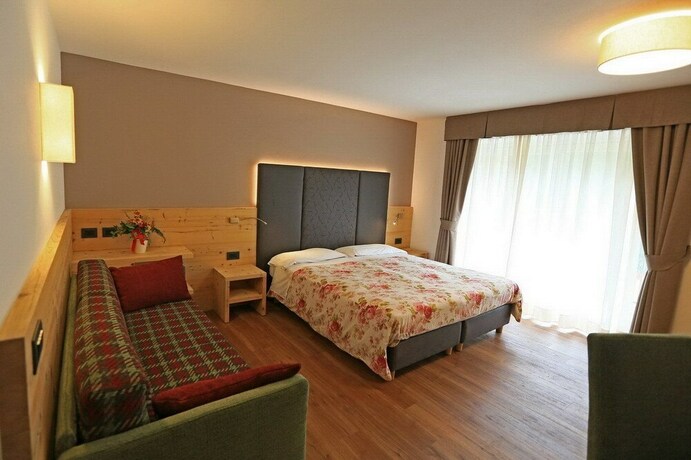 Imagen de la habitación del Hotel San Giovanni, S&egrave;n Jan. Foto 36