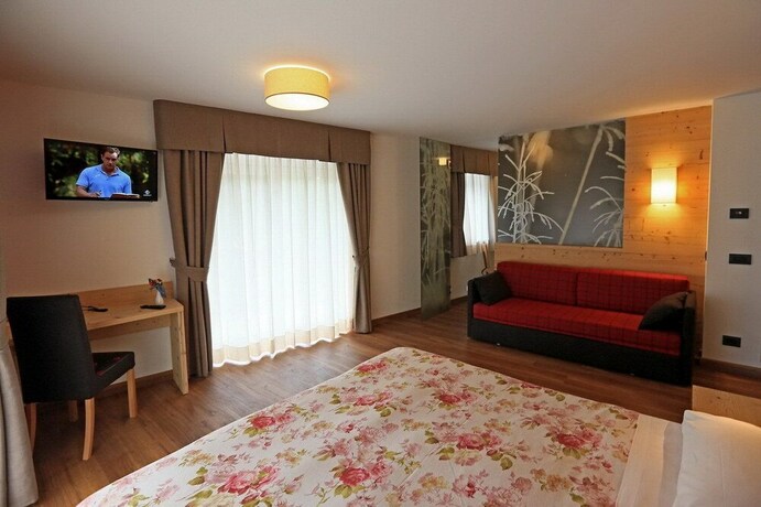 Imagen de la habitación del Hotel San Giovanni, S&egrave;n Jan. Foto 37