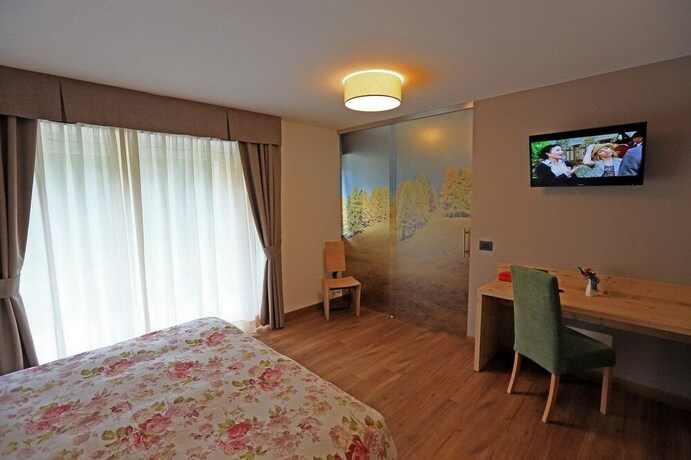 Imagen de la habitación del Hotel San Giovanni, S&egrave;n Jan. Foto 38