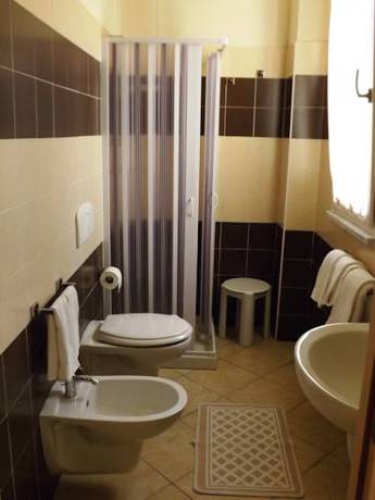 Imagen de la habitación del Hotel San Giuan. Foto 3
