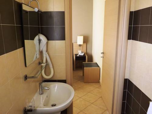 Imagen de la habitación del Hotel San Giuan. Foto 5