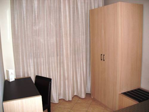 Imagen de la habitación del Hotel San Giuan. Foto 7