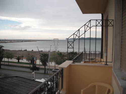 Imagen de la habitación del Hotel San Giuan. Foto 14