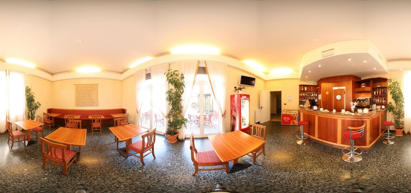 Imagen del bar/restaurante del Hotel San Giuseppe, FINALE LIGURE. Foto 3