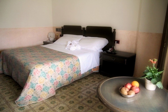 Imagen de la habitación del Hotel San Giuseppe, Pozzuoli. Foto 8