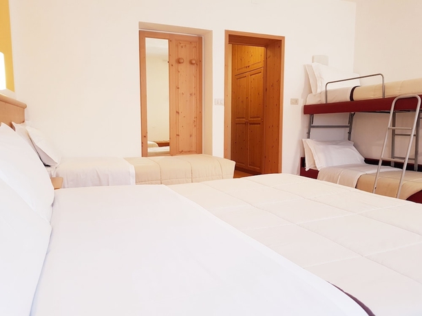 Imagen de la habitación del Hotel San Giusto. Foto 11