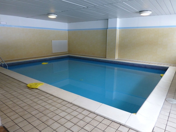 Imagen de la piscina del Hotel San Giusto. Foto 16