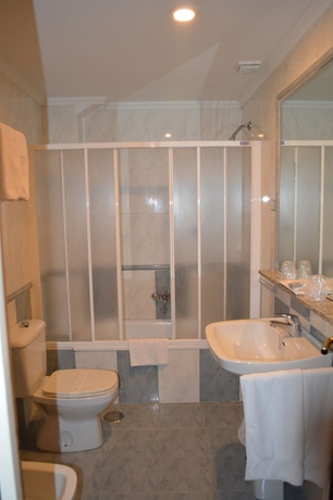 Imagen de la habitación del Hotel San Glorio, Santander. Foto 11