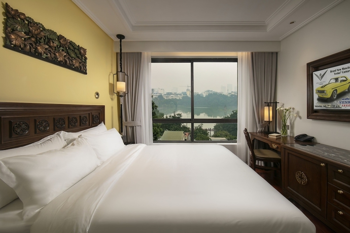 Imagen de la habitación del Hotel San Grand. Foto 13