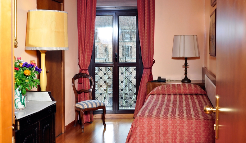 Imagen de la habitación del Hotel San Guido. Foto 3