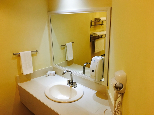 Imagen de la habitación del Hotel San Ignacio Inn. Foto 3