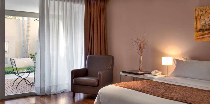 Imagen de la habitación del Hotel San Isidro Plaza. Foto 4