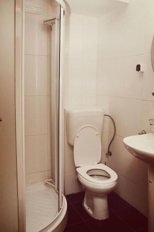 Imagen de la habitación del Hotel San Jahorina. Foto 15