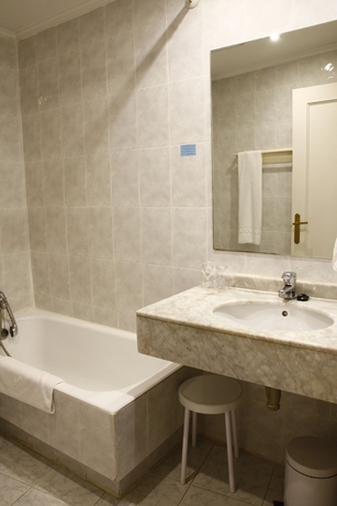 Imagen de la habitación del Hotel San Jorge, Santurtzi. Foto 7