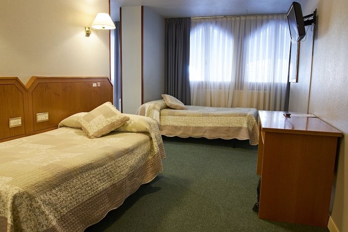 Imagen de la habitación del Hotel San Jorge, Santurtzi. Foto 9