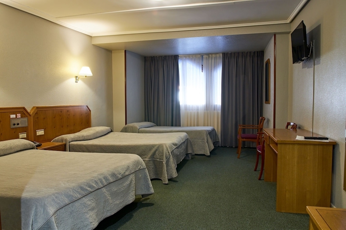 Imagen de la habitación del Hotel San Jorge, Santurtzi. Foto 11