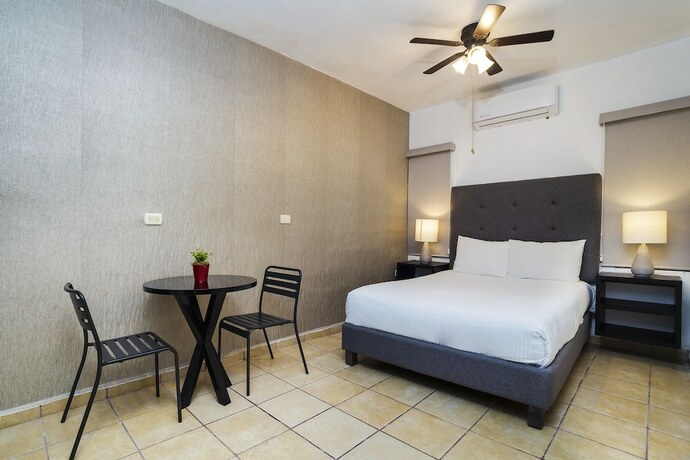 Imagen de la habitación del Hotel San Jos&eacute; Suites Boutique. Foto 18