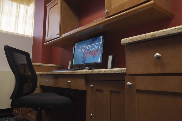 Imagen de los interiores del Hotel San Juan Airport. Foto 12