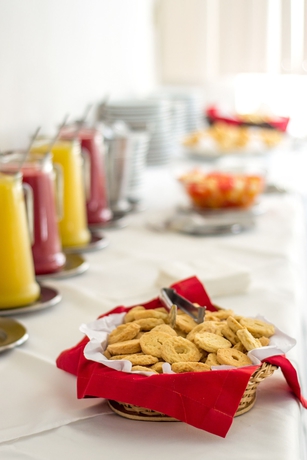 Imagen de los interiores del Hotel San Juan Executive. Foto 15