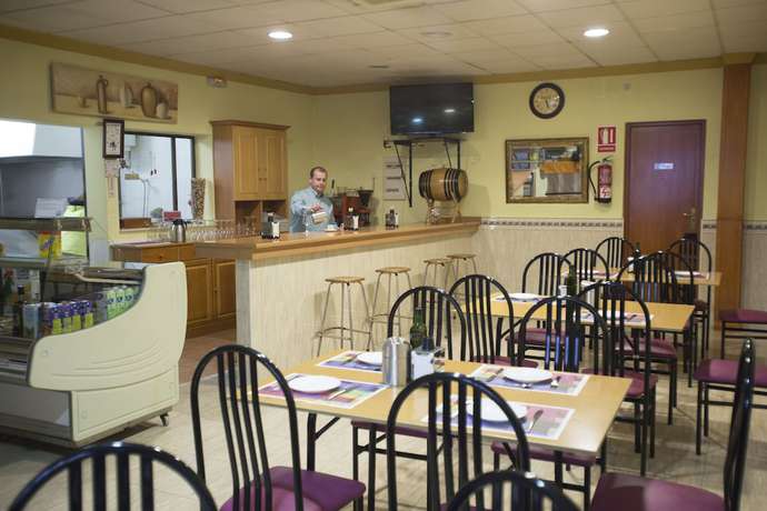 Imagen del bar/restaurante del Hotel San Juan, Miguelturra. Foto 2