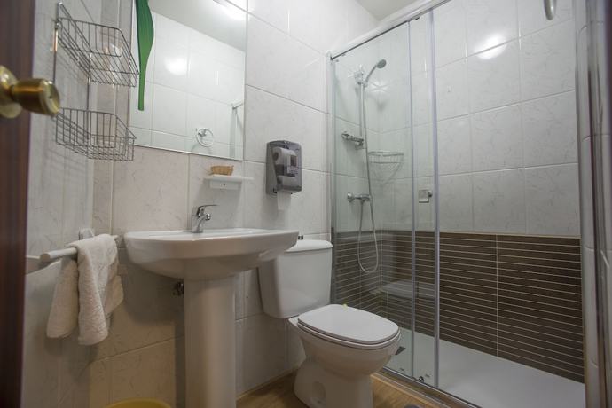 Imagen de la habitación del Hotel San Juan, Miguelturra. Foto 10