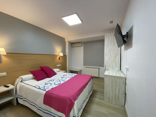 Imagen de la habitación del Hotel San Juan, Miguelturra. Foto 11