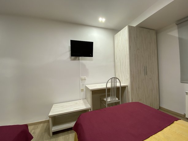 Imagen de la habitación del Hotel San Juan, Miguelturra. Foto 18