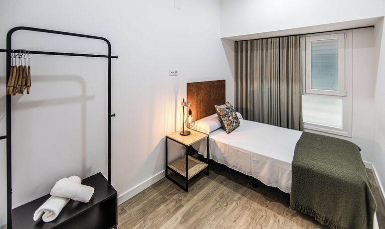 Imagen de la habitación del Hotel San Juan Suites. Foto 7