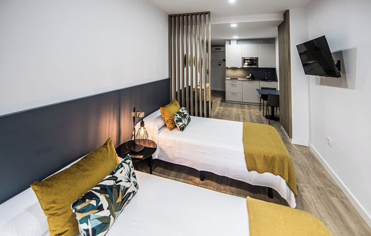 Imagen de la habitación del Hotel San Juan Suites. Foto 11