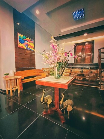 Imagen general del Hotel San Juanico Travellers Inn - RedDoorz. Foto 9