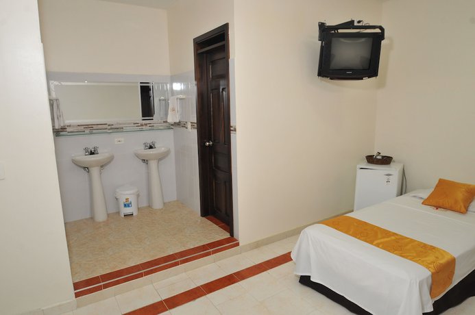 Imagen de la habitación del Hotel San Julian, Buga. Foto 8