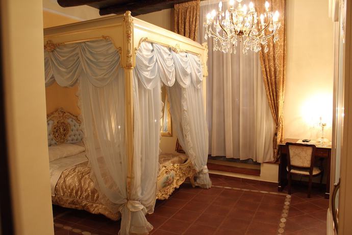 Imagen de la habitación del Hotel San Leo. Foto 9