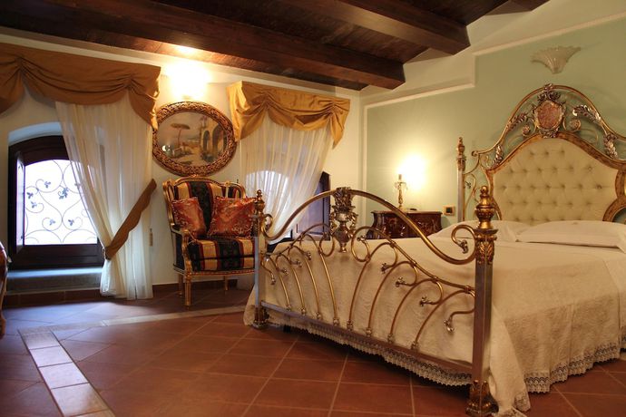 Imagen de la habitación del Hotel San Leo. Foto 13