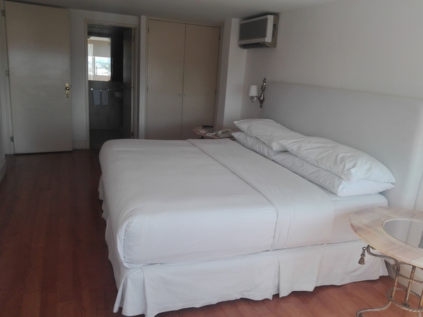 Imagen de la habitación del Hotel San Leonardo. Foto 15