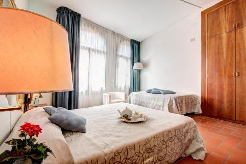 Imagen de la habitación del Hotel San Lino. Foto 5