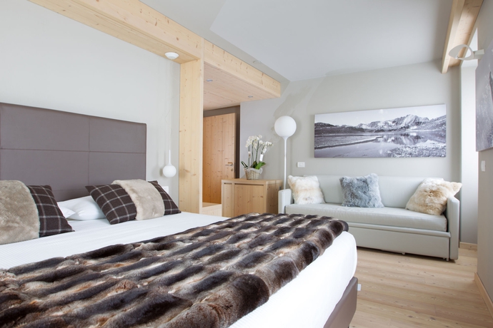 Imagen de la habitación del Hotel San Lorenzo, Bormio. Foto 6