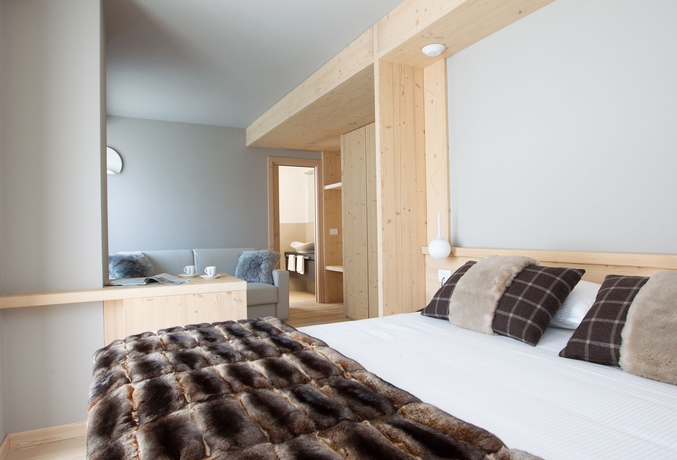 Imagen de la habitación del Hotel San Lorenzo, Bormio. Foto 8