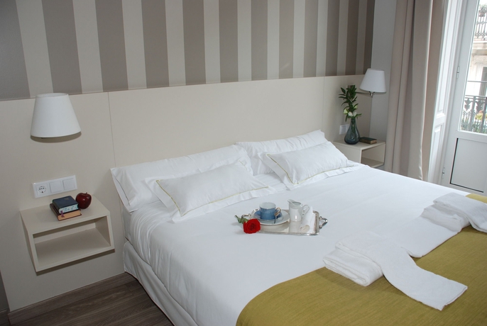 Imagen de la habitación del Hotel San Lorenzo Boutique. Foto 15