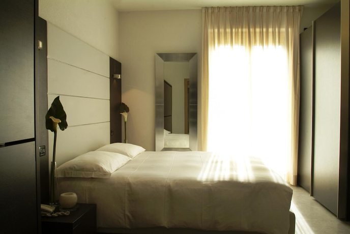 Imagen de la habitación del Hotel San Lorenzo, Chiavenna. Foto 10