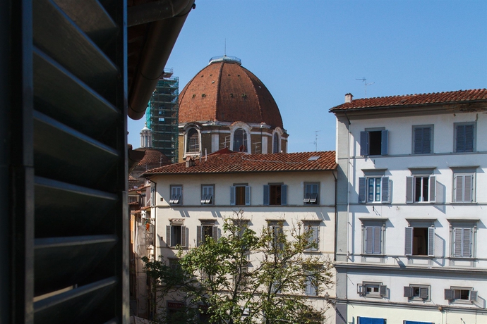 Imagen de los exteriores del Hotel San Lorenzo, Florencia. Foto 11