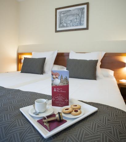 Imagen de la habitación del Hotel San Lorenzo, Santiago de Compostela. Foto 6