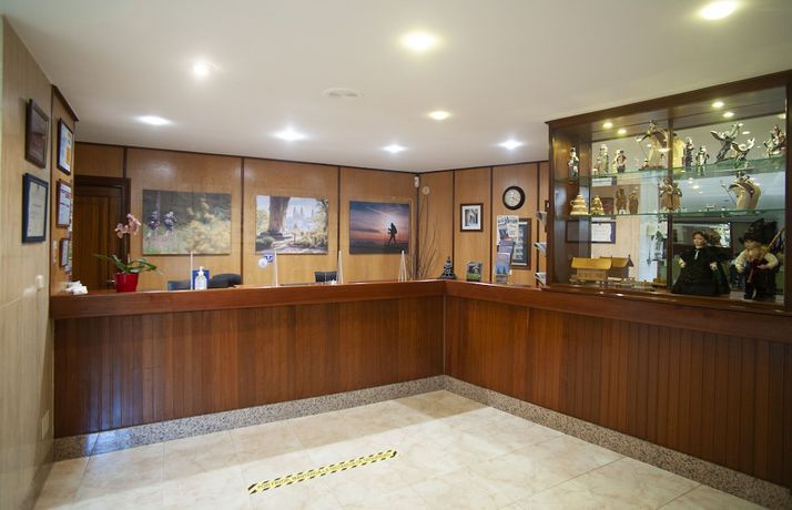 Imagen de los interiores del Hotel San Lorenzo, Santiago de Compostela. Foto 18