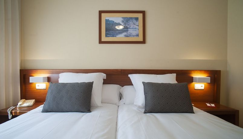 Imagen de la habitación del Hotel San Lorenzo, Santiago de Compostela. Foto 13