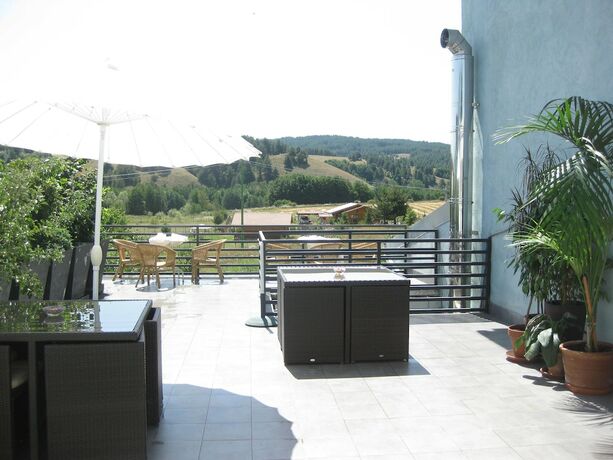 Imagen general del Hotel San Lorenzo Si Alberga. Foto 8