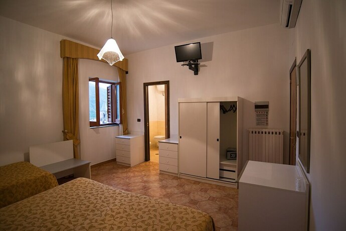 Imagen de la habitación del Hotel San Lorenzo & Spa. Foto 19