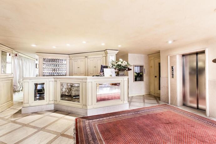 Imagen de los interiores del Hotel San Luca, Verona. Foto 10